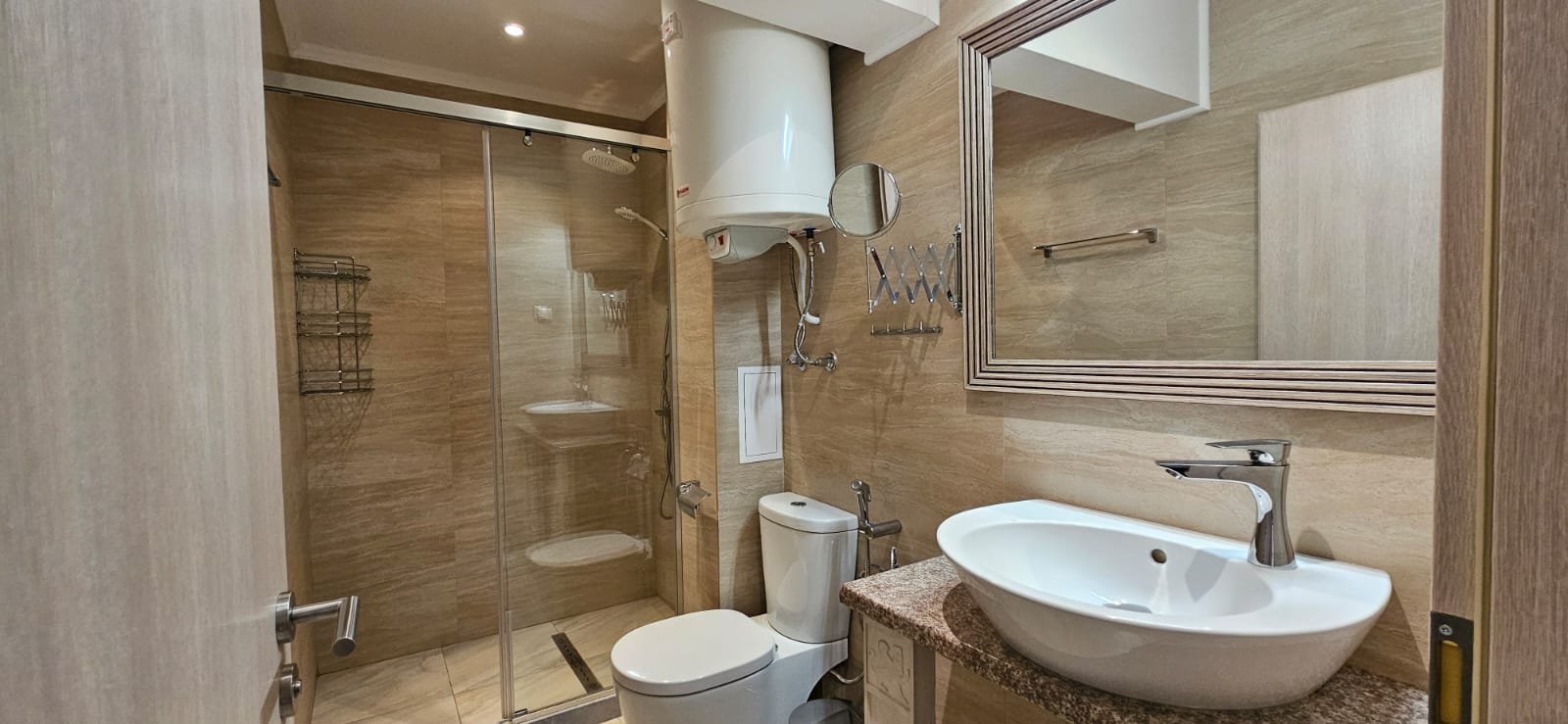 krasny-apartman-s-jednou-loznici-a-terasou-v-hezkem-komplexu-zlate-pisky-obrazek-whatsapp-0864a6