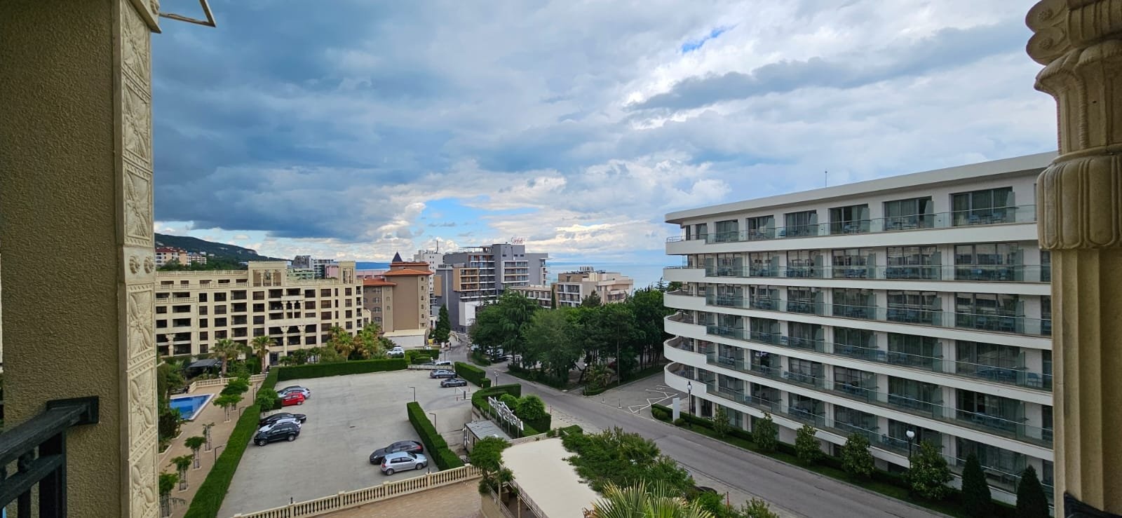 krasny-apartman-s-jednou-loznici-a-terasou-v-hezkem-komplexu-zlate-pisky-obrazek-whatsapp-4dfe78