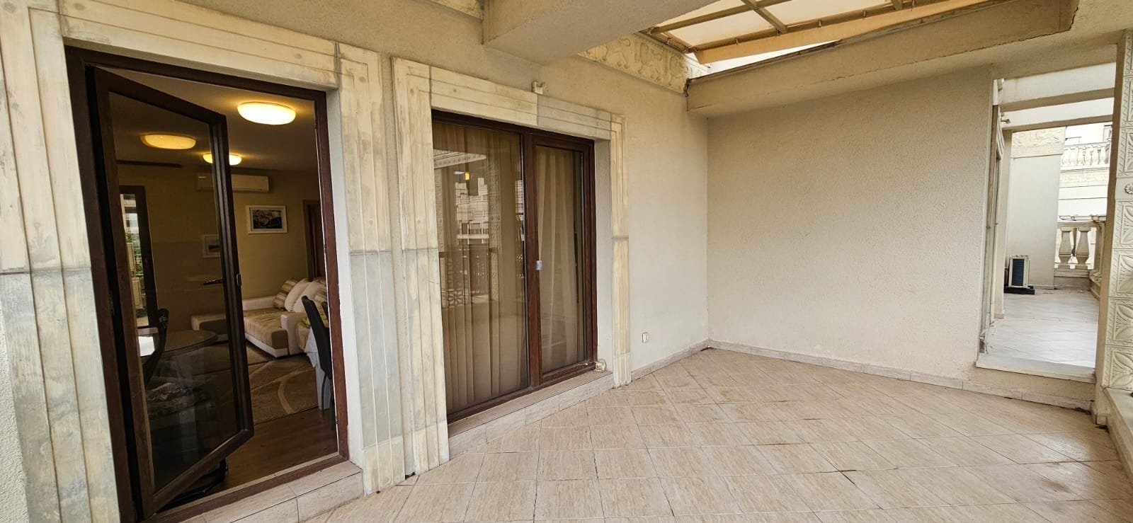 krasny-apartman-s-jednou-loznici-a-terasou-v-hezkem-komplexu-zlate-pisky-obrazek-whatsapp-df6968
