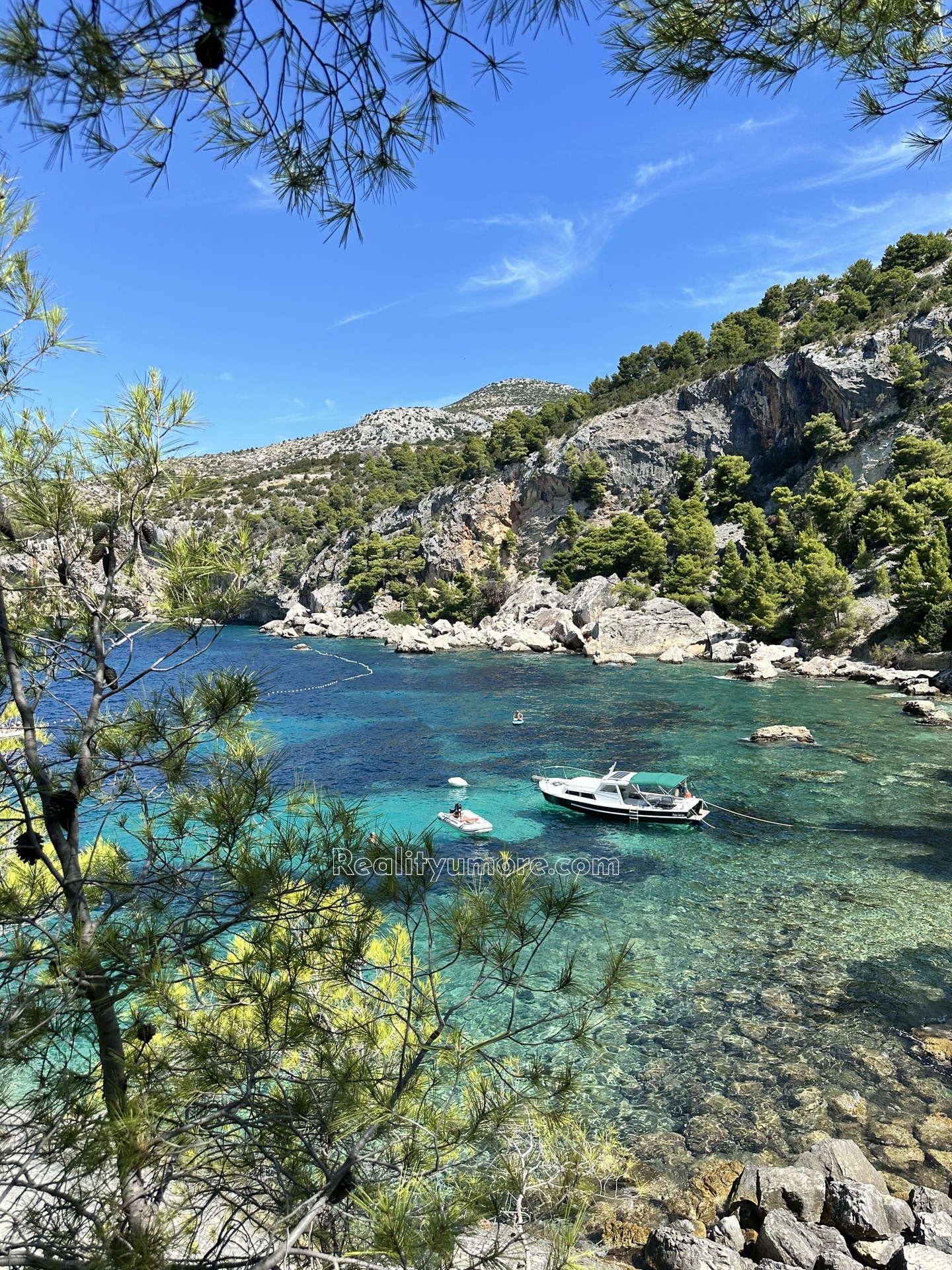 krasny-apartman-s-terasou-a-vyhledy-na-ostrove-hvar-milna13-efe165