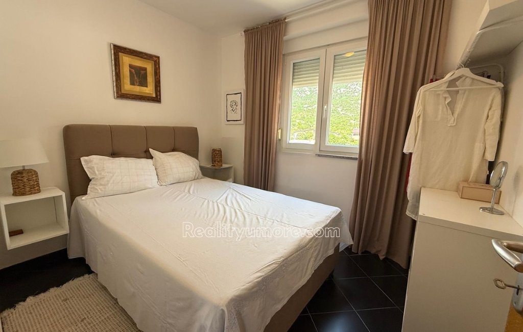 prilezitost-apartman-s-terasou-jen-200-m-od-more-cesarica-7-a7c50f
