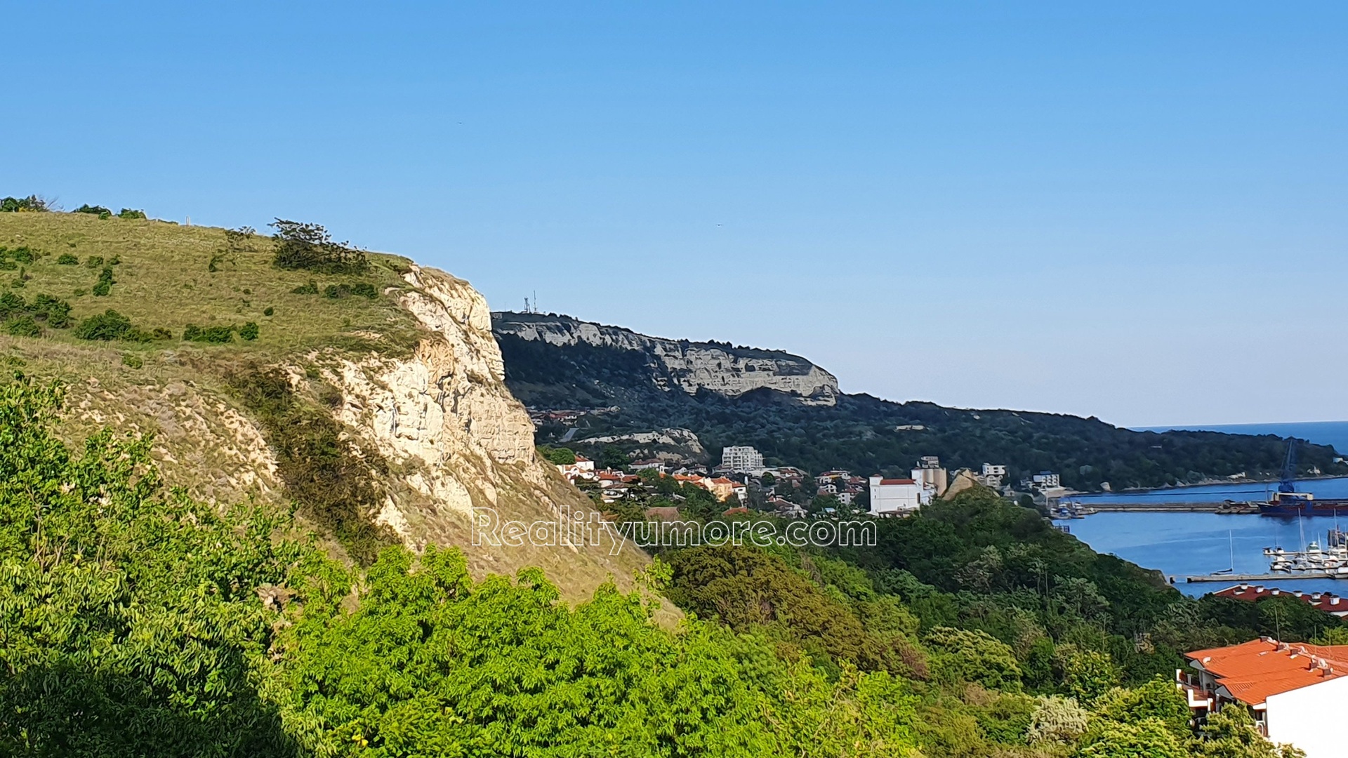 penthouse-balchik-blachik-1-a1b78d