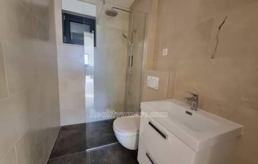 prilezitost-krasny-byt-ve-stivasnici-pouze-100m-od-more-stivasnica-10-4c5744