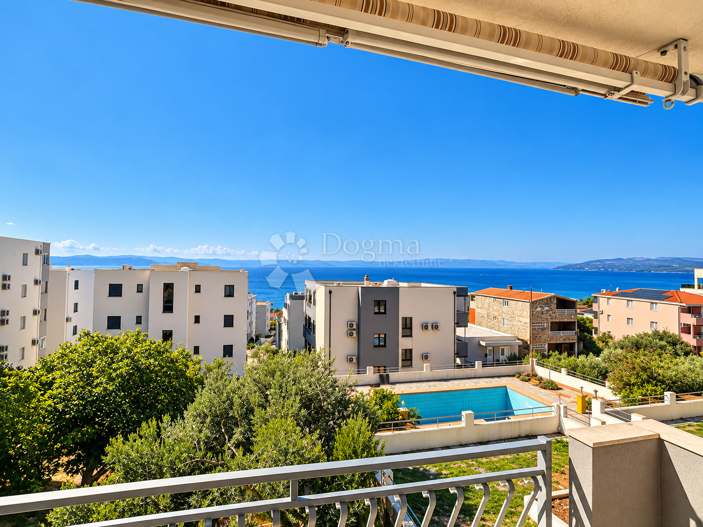 1790934046_makarska-stan-prodaja-9.png